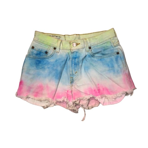 Girls Tie Dye Levi’s 550 Cutoff Denim Shorts EUC - Picture 7 of 10